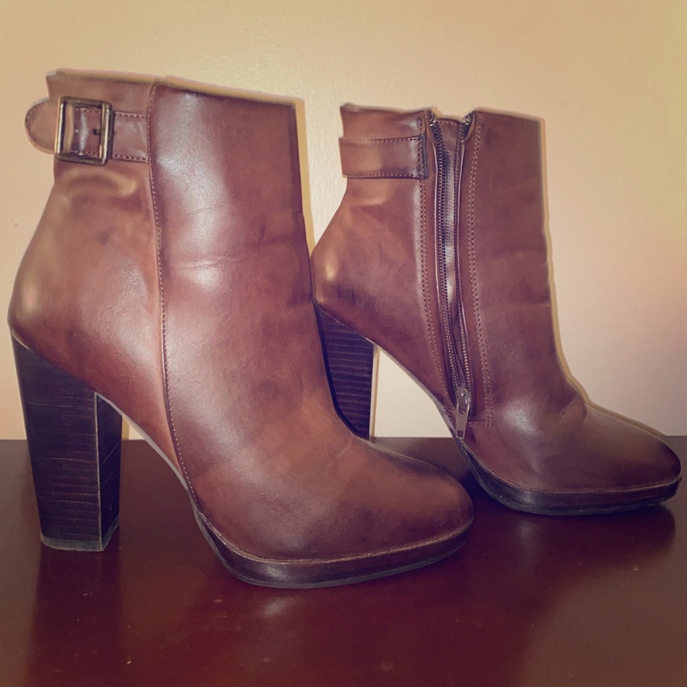 Brown ankle boot